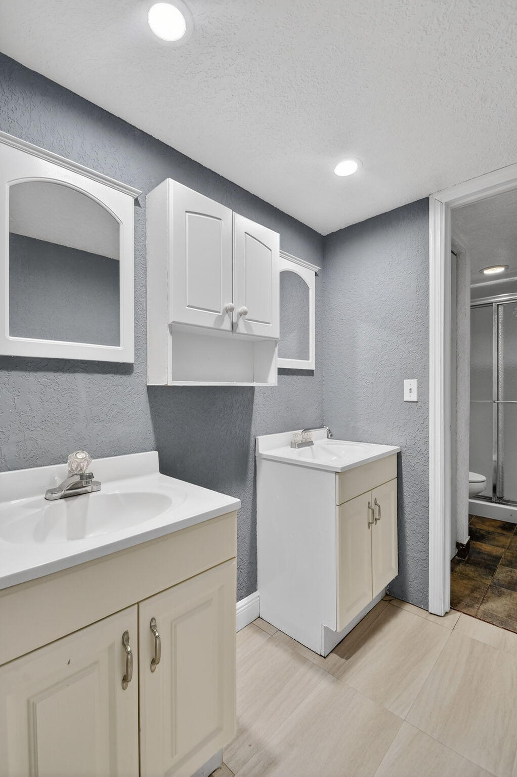 WOODLANDS OF PALM SPRINGS - Residential Lease
