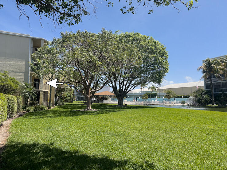 HIDDEN HARBOUR OF THE PALM BEACHES CONDO - Residential