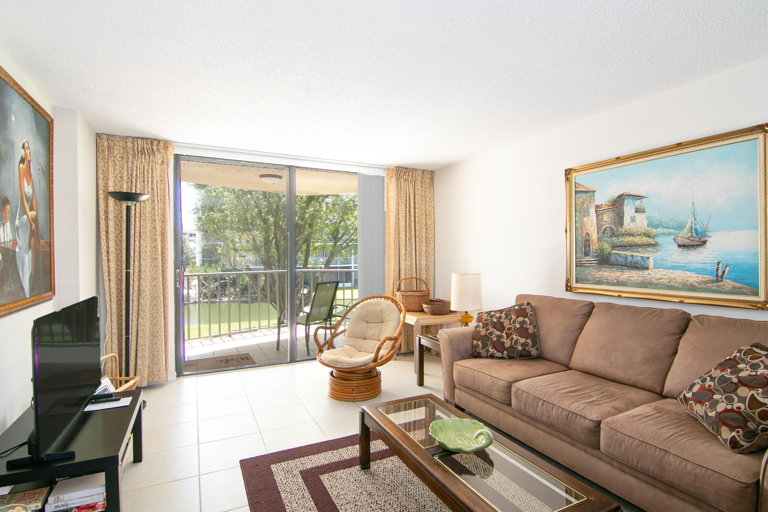 HIDDEN HARBOUR OF THE PALM BEACHES CONDO - Residential