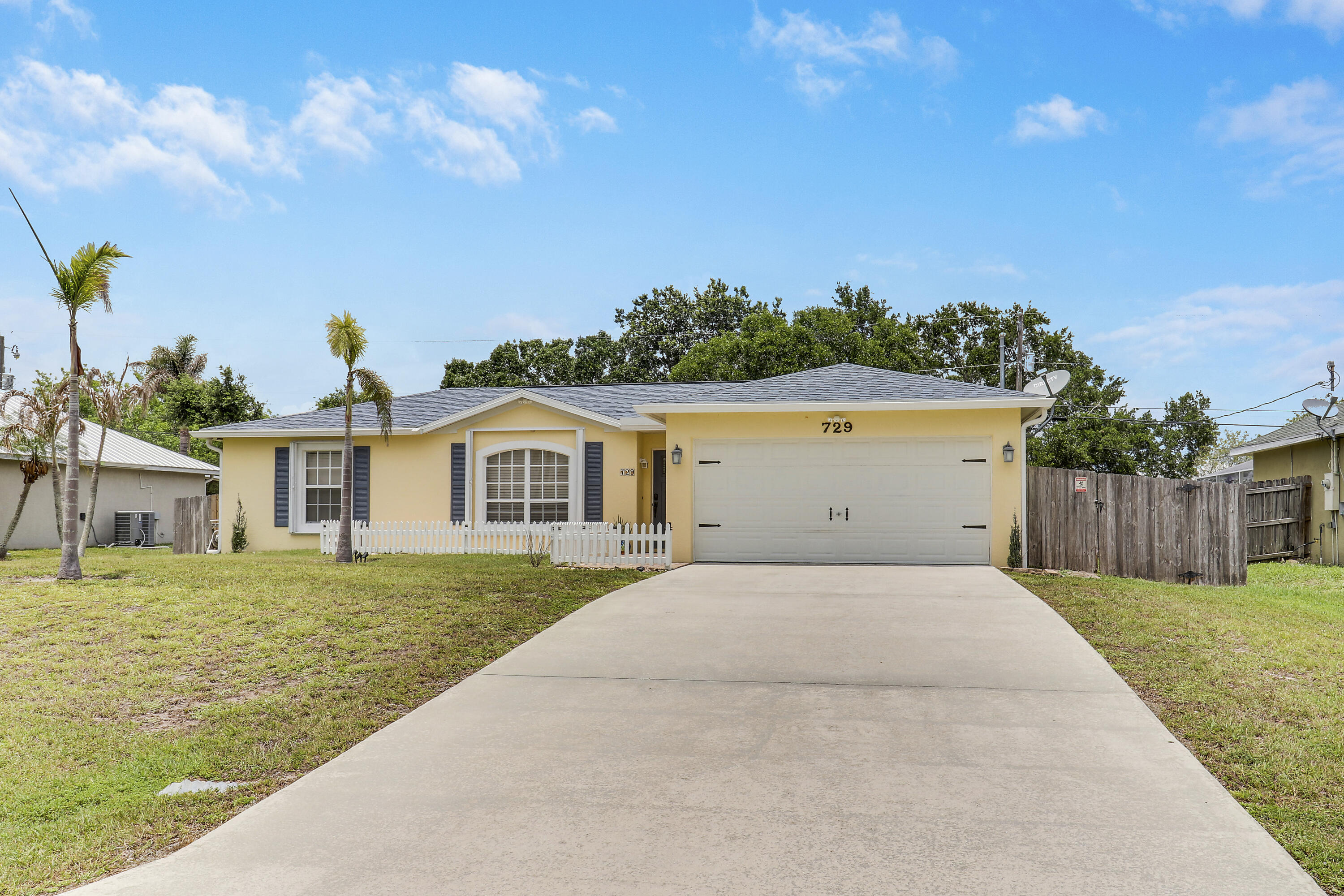 PORT ST LUCIE SECTION 15 - Residential