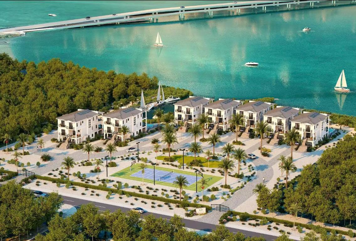 SUMMERLAND ESTATES - Residential