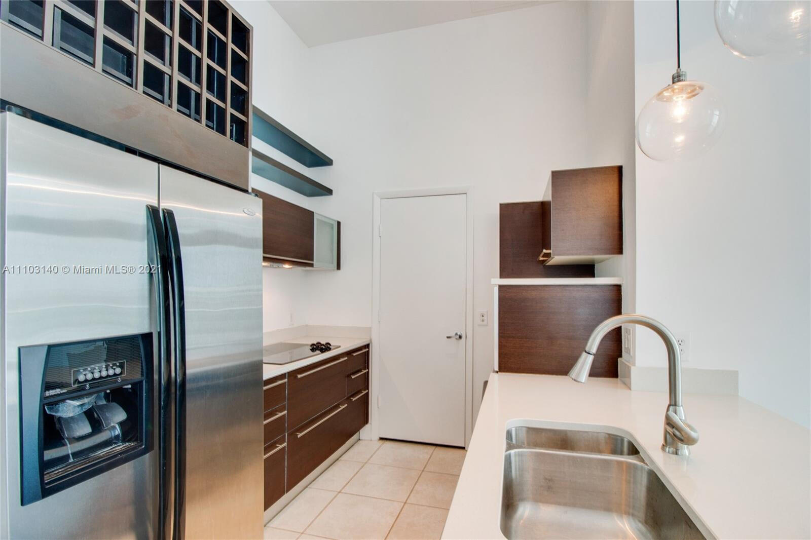 Quantum on the Bay - Residential