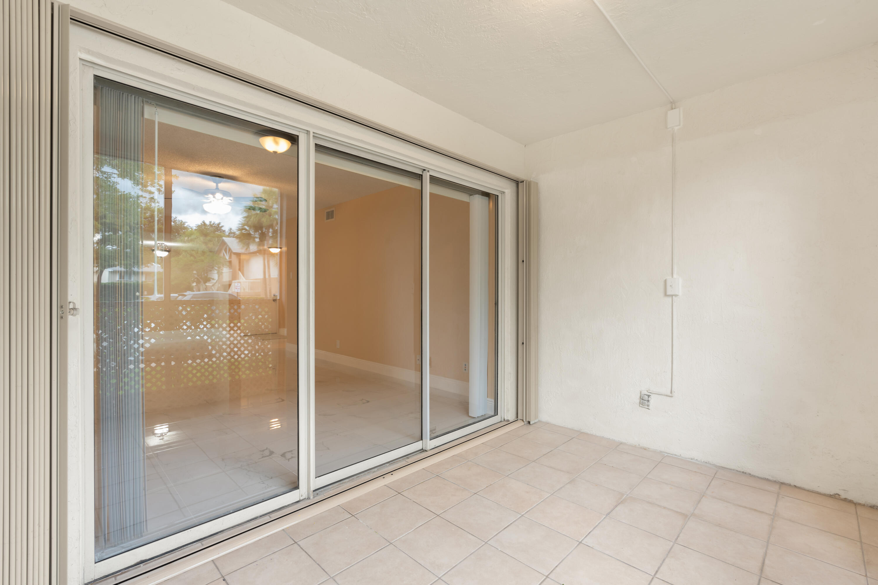 CITATION WAY CONDO - Residential Lease