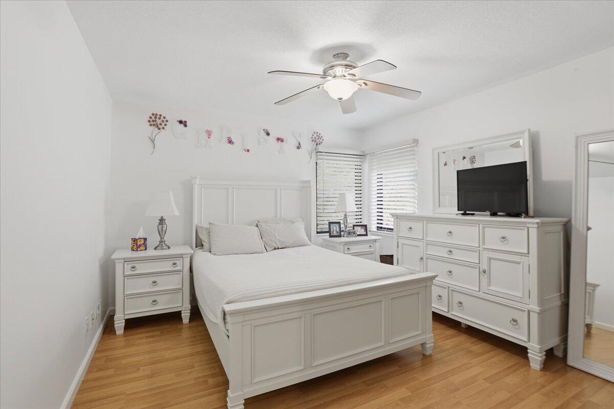 CYPRESS RUN - Residential