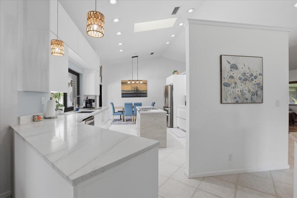 CYPRESS RUN - Residential