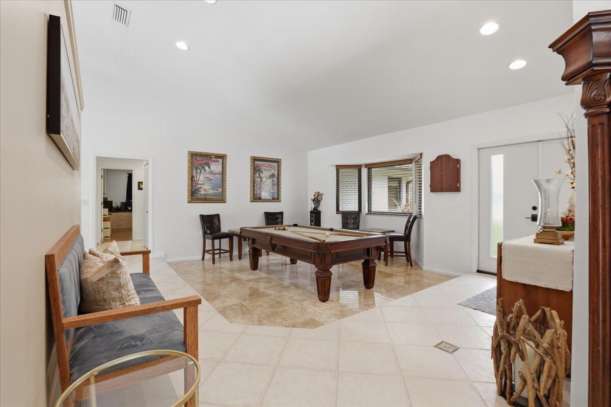 CYPRESS RUN - Residential
