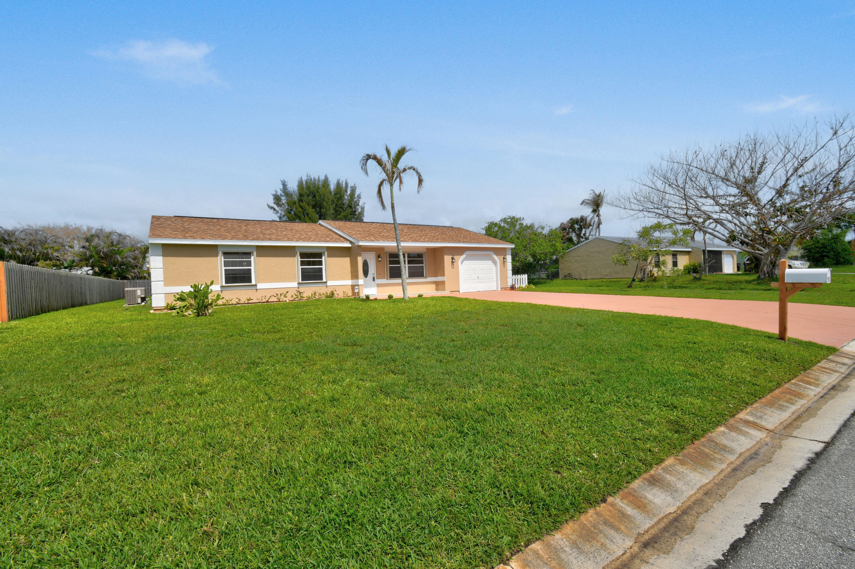 PORT ST LUCIE SECTION 52 - Residential