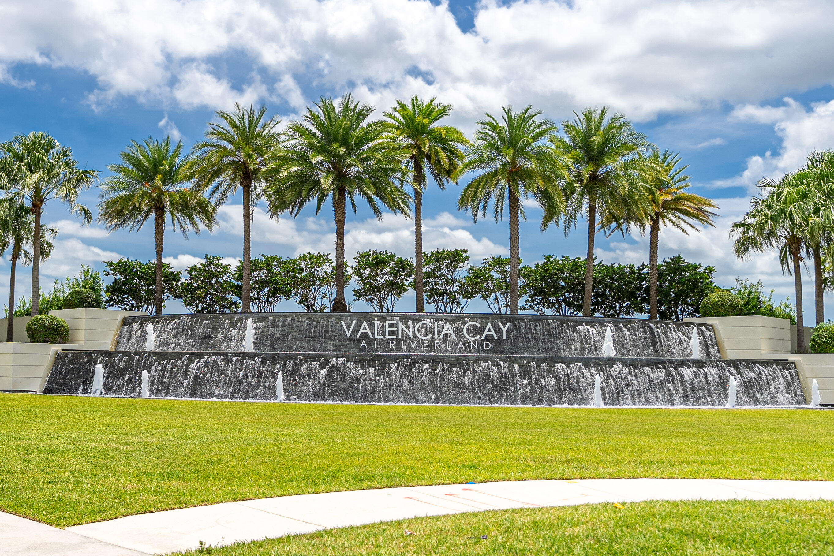 Valencia Cay - Residential
