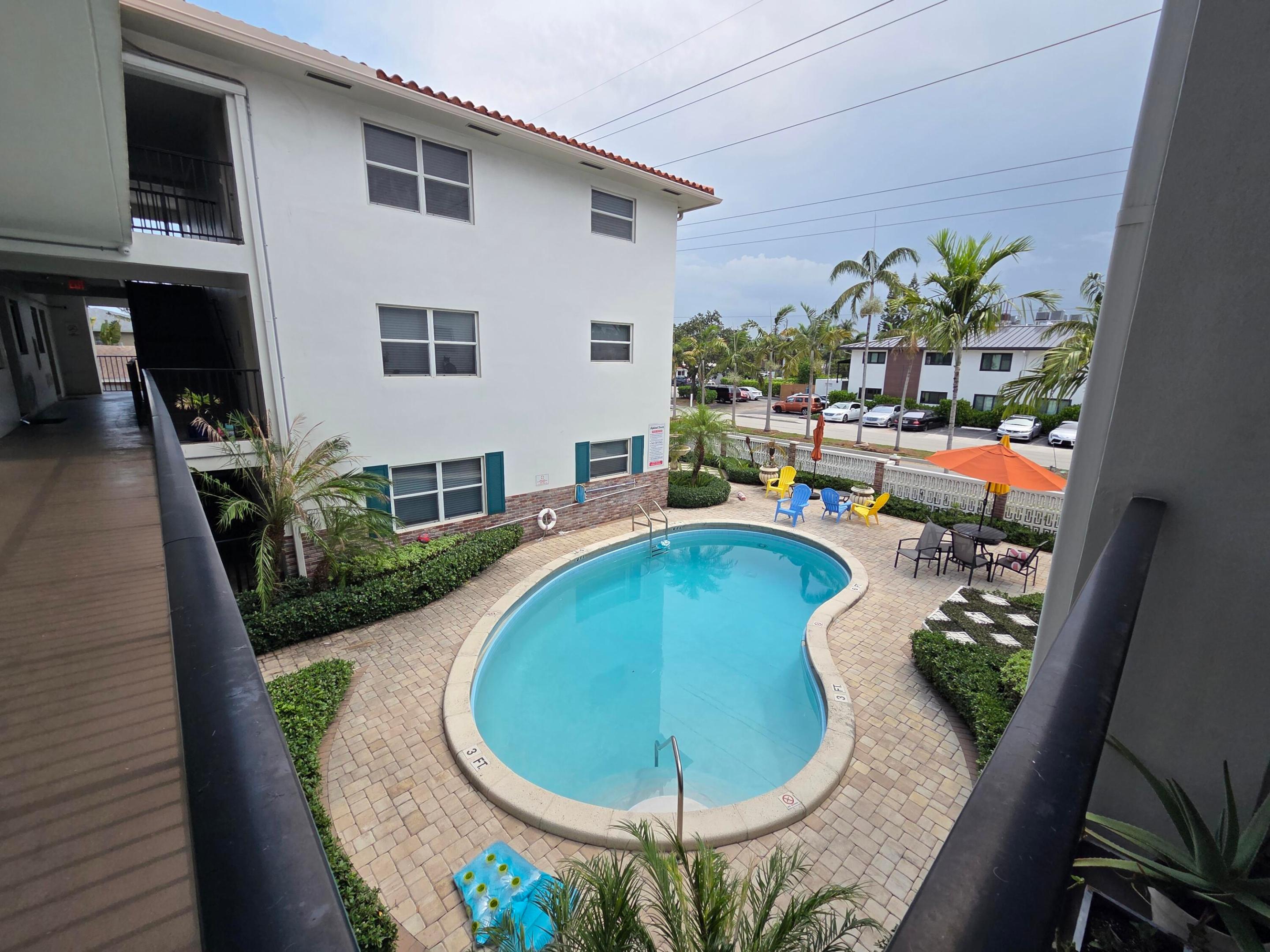 HIGHLAND TOWERS CONDOMINIUM - Residential Lease