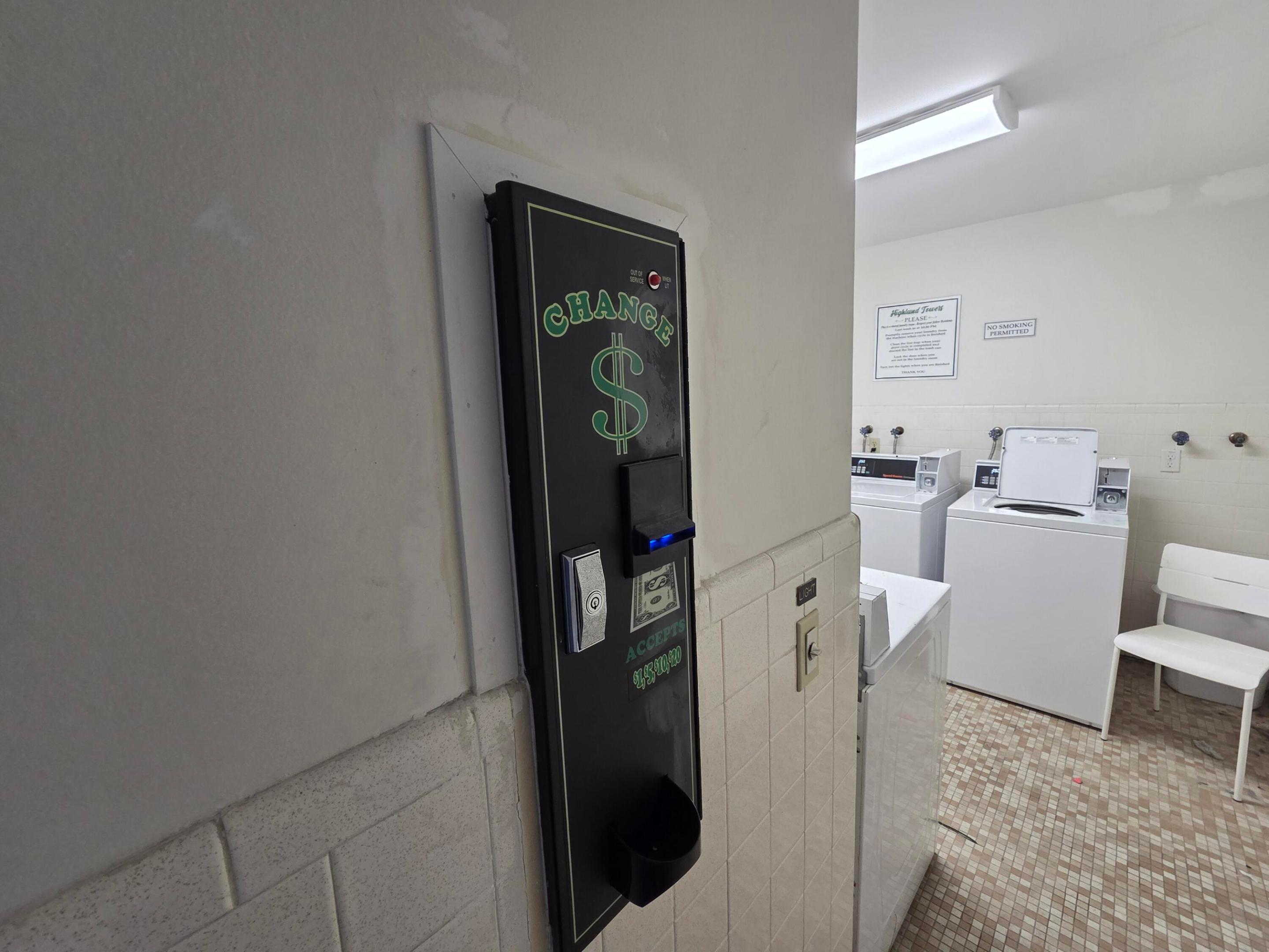 HIGHLAND TOWERS CONDOMINIUM - Residential Lease