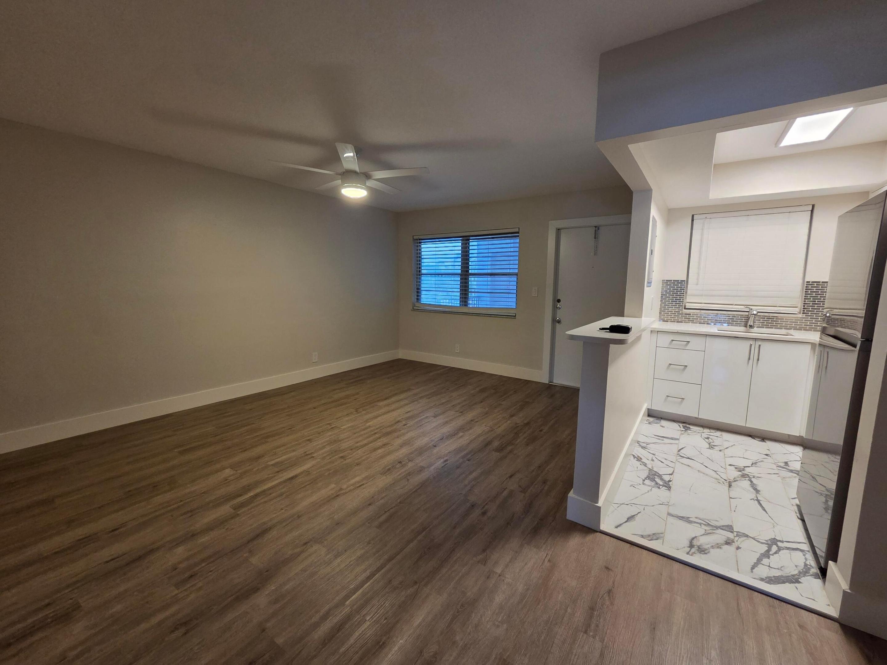 HIGHLAND TOWERS CONDOMINIUM - Residential Lease