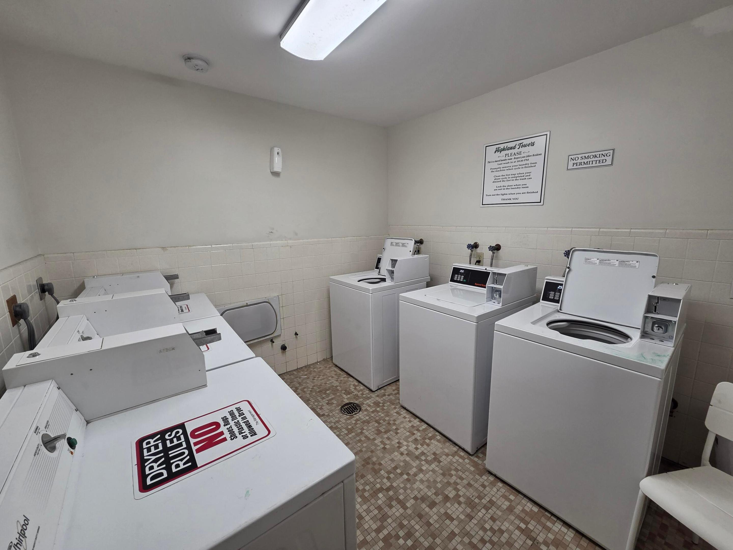 HIGHLAND TOWERS CONDOMINIUM - Residential Lease