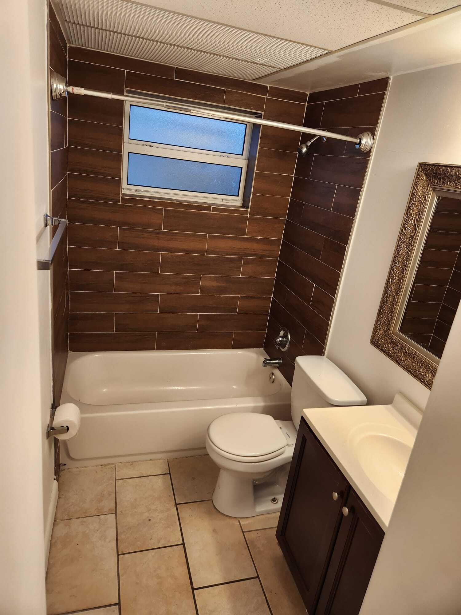 CRYSTAL LAKE 1021 CONDO - Residential Lease