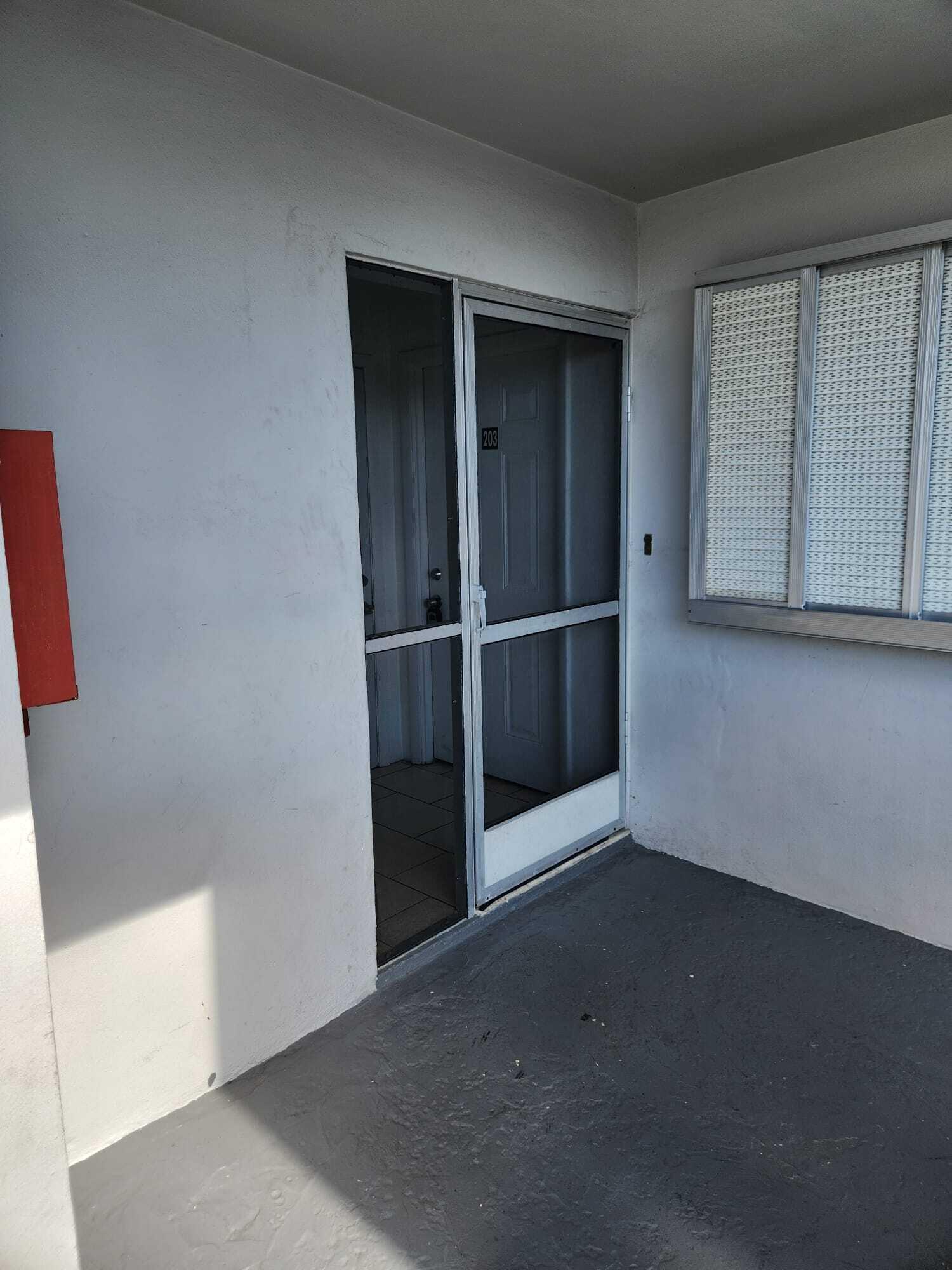 CRYSTAL LAKE 1021 CONDO - Residential Lease