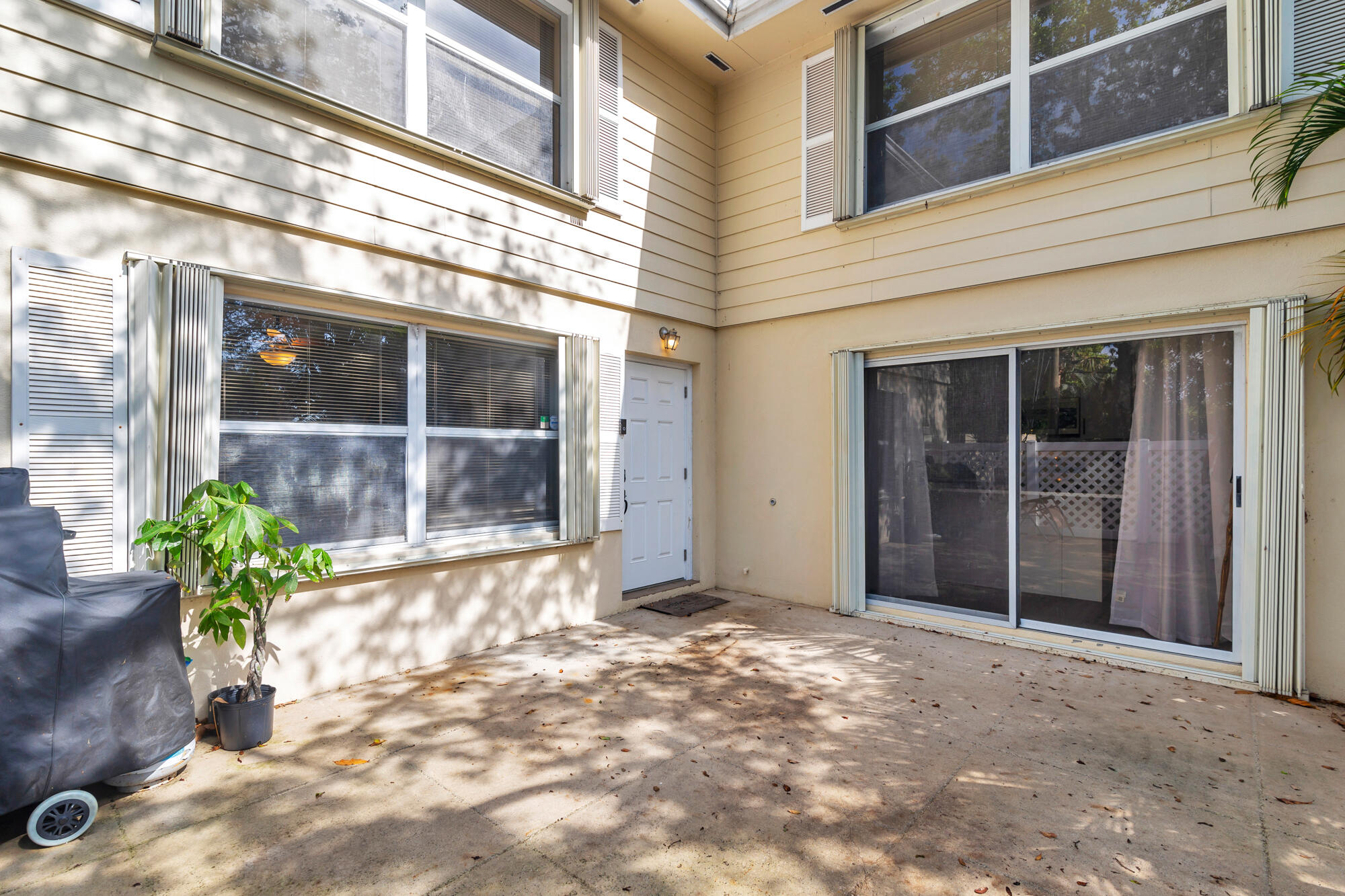 WELLESLEY AT LAKE CLARKE SHORES - Residential