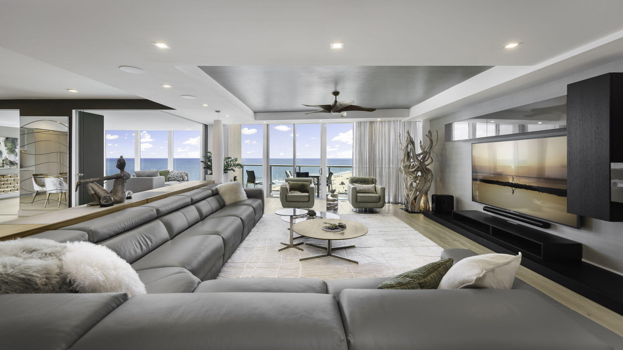 COCONUT GROVE RESIDENCES - Residential