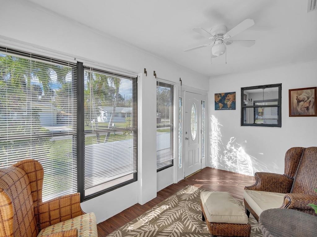 OAKMONT PARK ESTATES UNIT NO 3 - Residential Lease