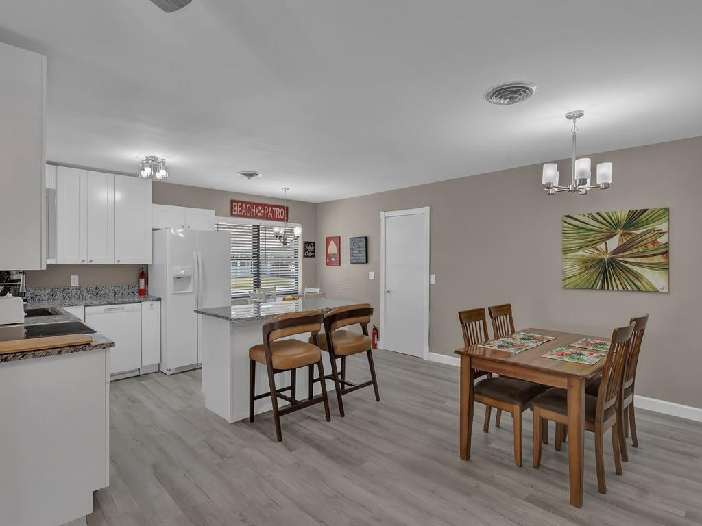OAKMONT PARK ESTATES UNIT NO 3 - Residential Lease