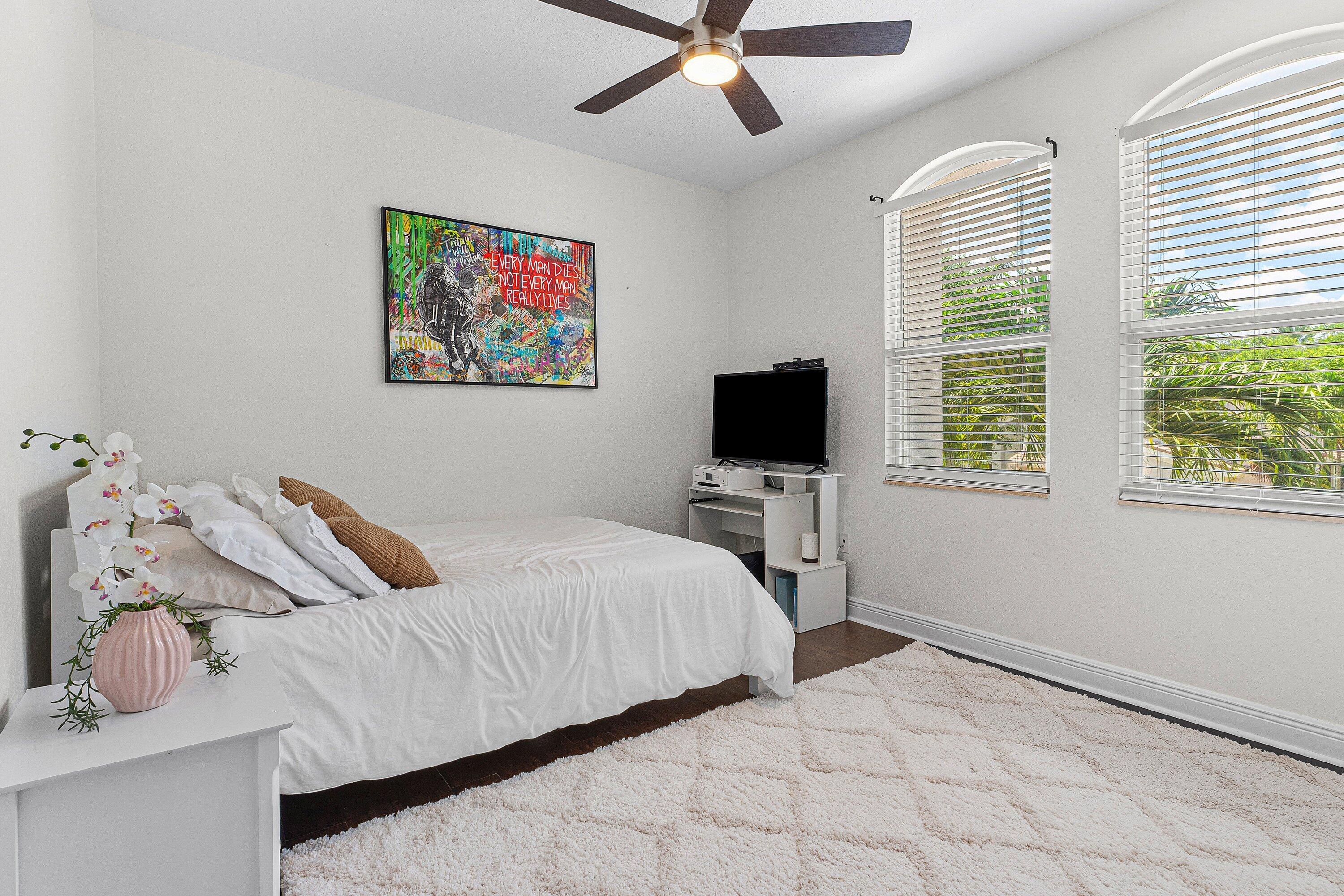CANYON ISLES - Residential