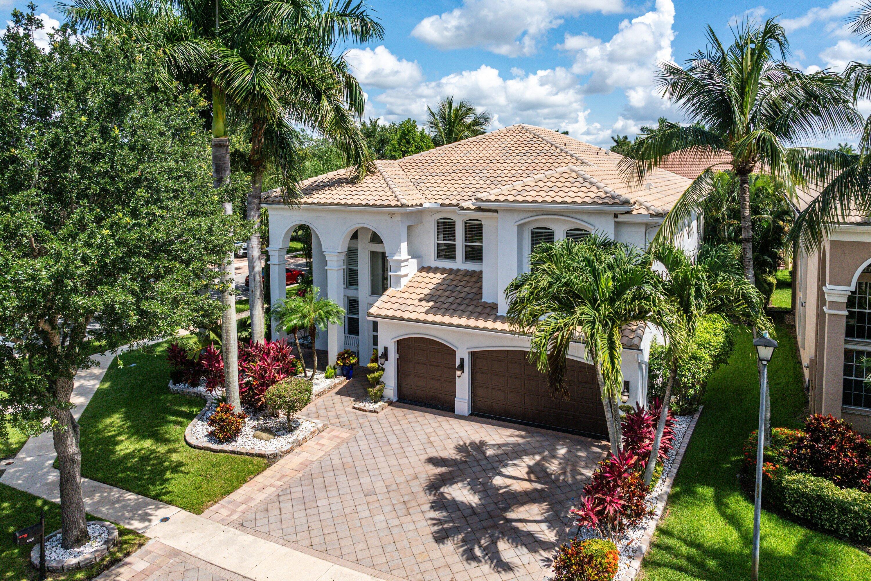 CANYON ISLES - Residential