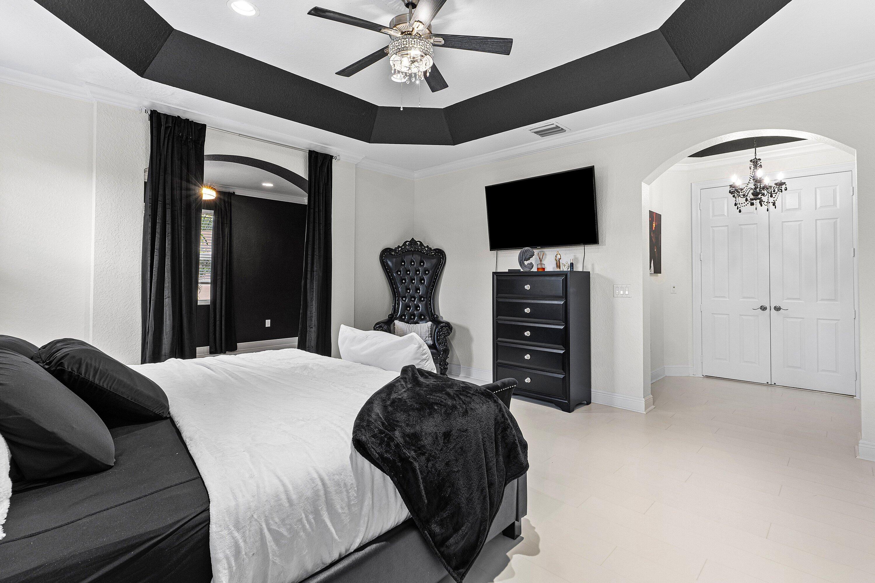 CANYON ISLES - Residential