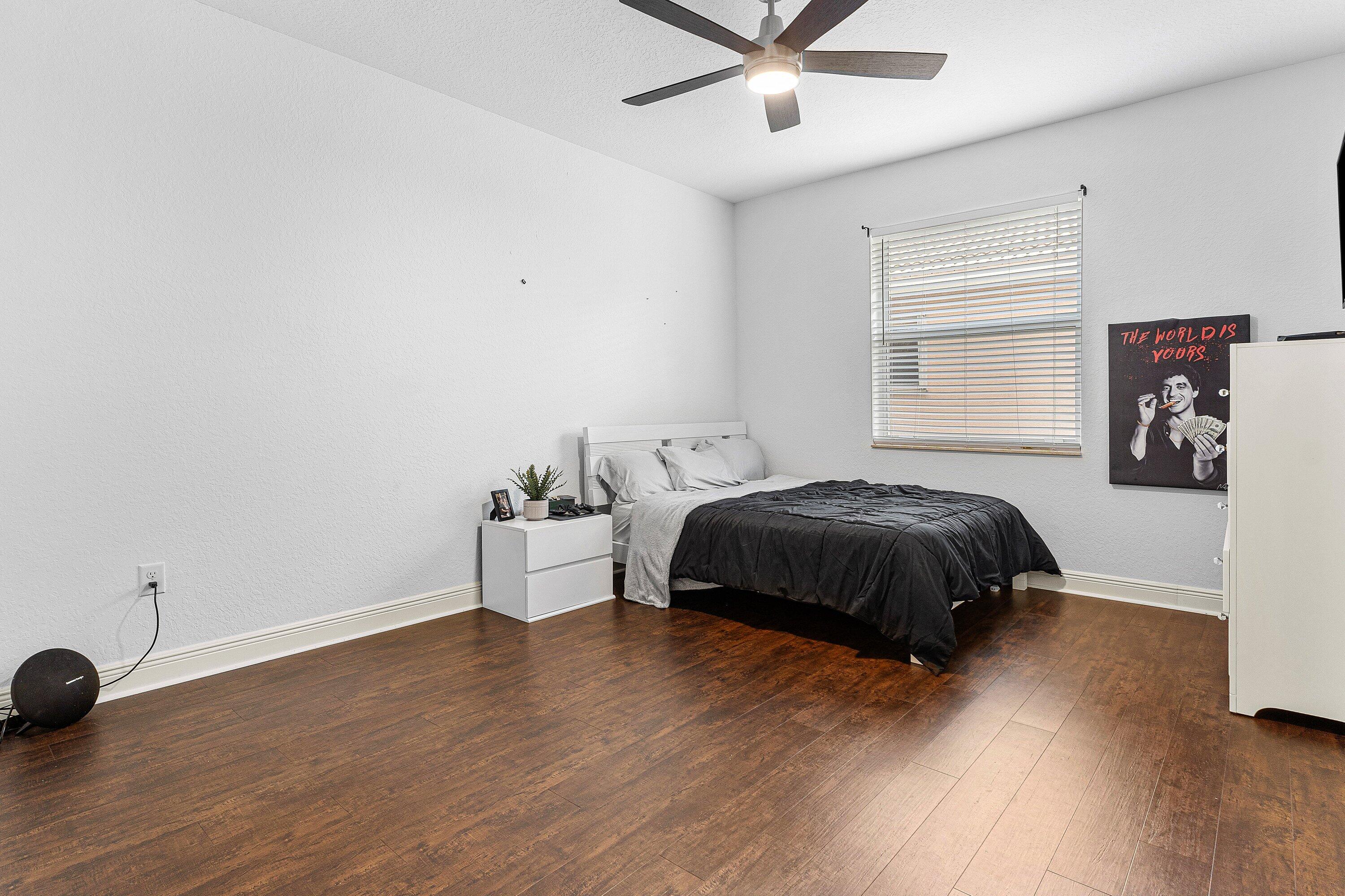 CANYON ISLES - Residential