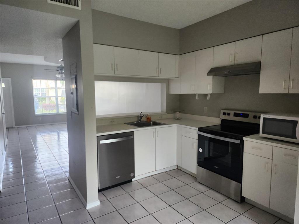 Coconuts at Bonaventure - Residential