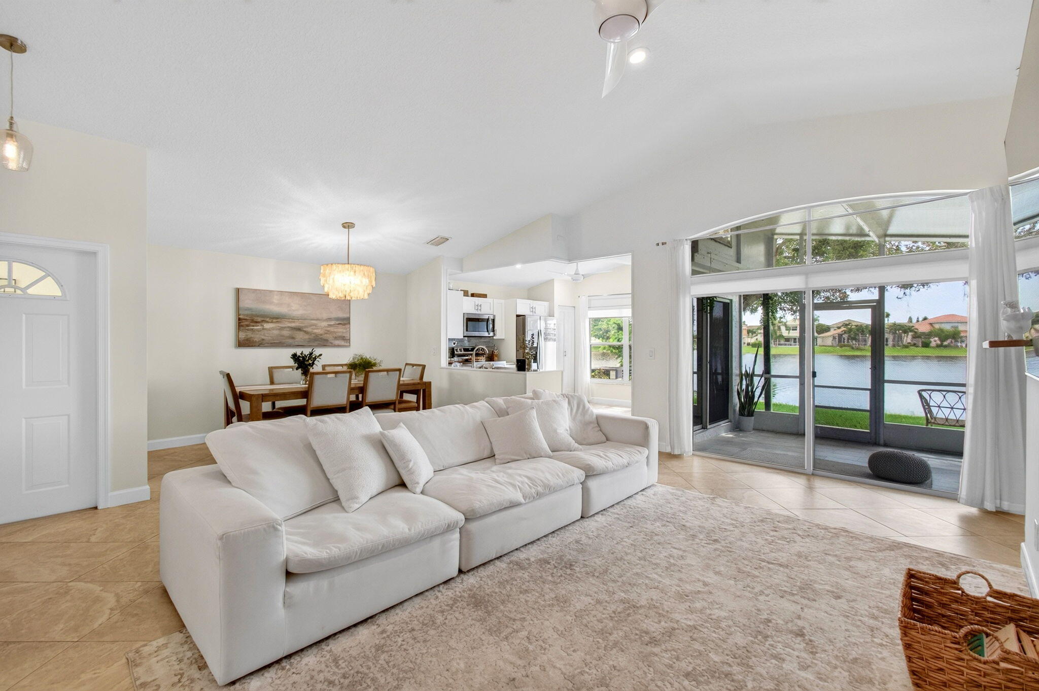 LAKE CHARLESTON - Residential