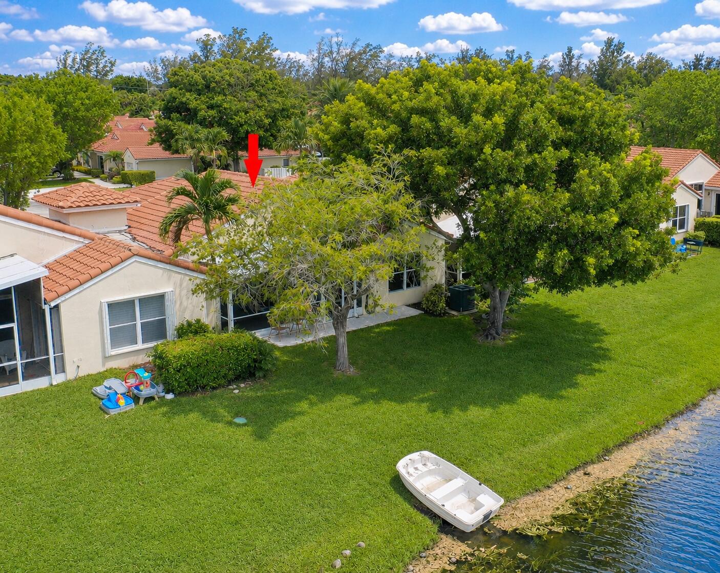 LAKE CHARLESTON - Residential