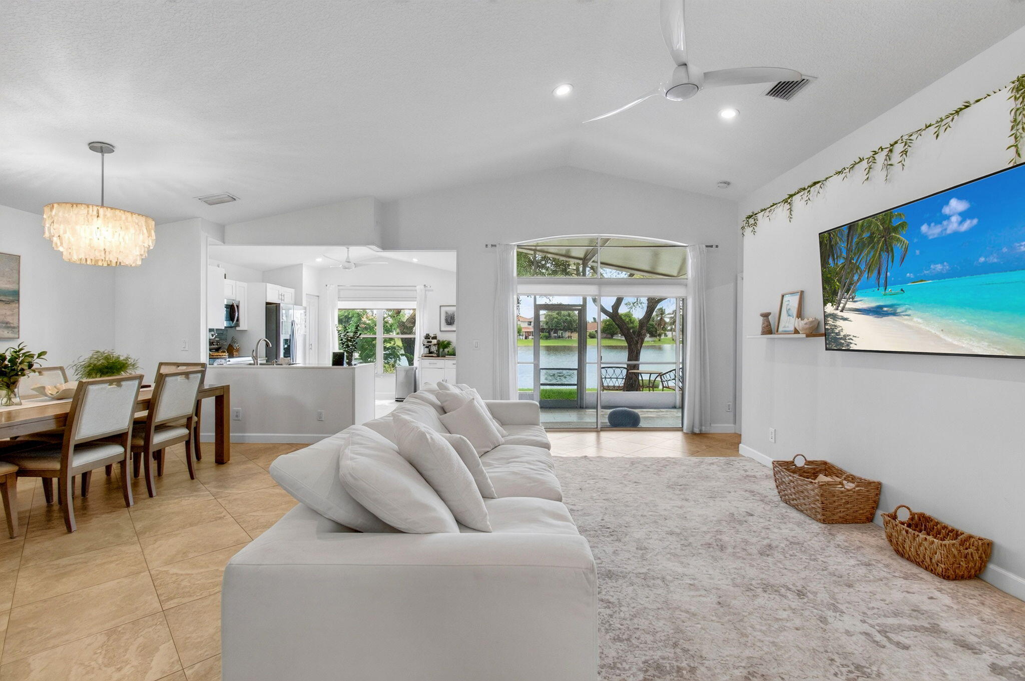 LAKE CHARLESTON - Residential