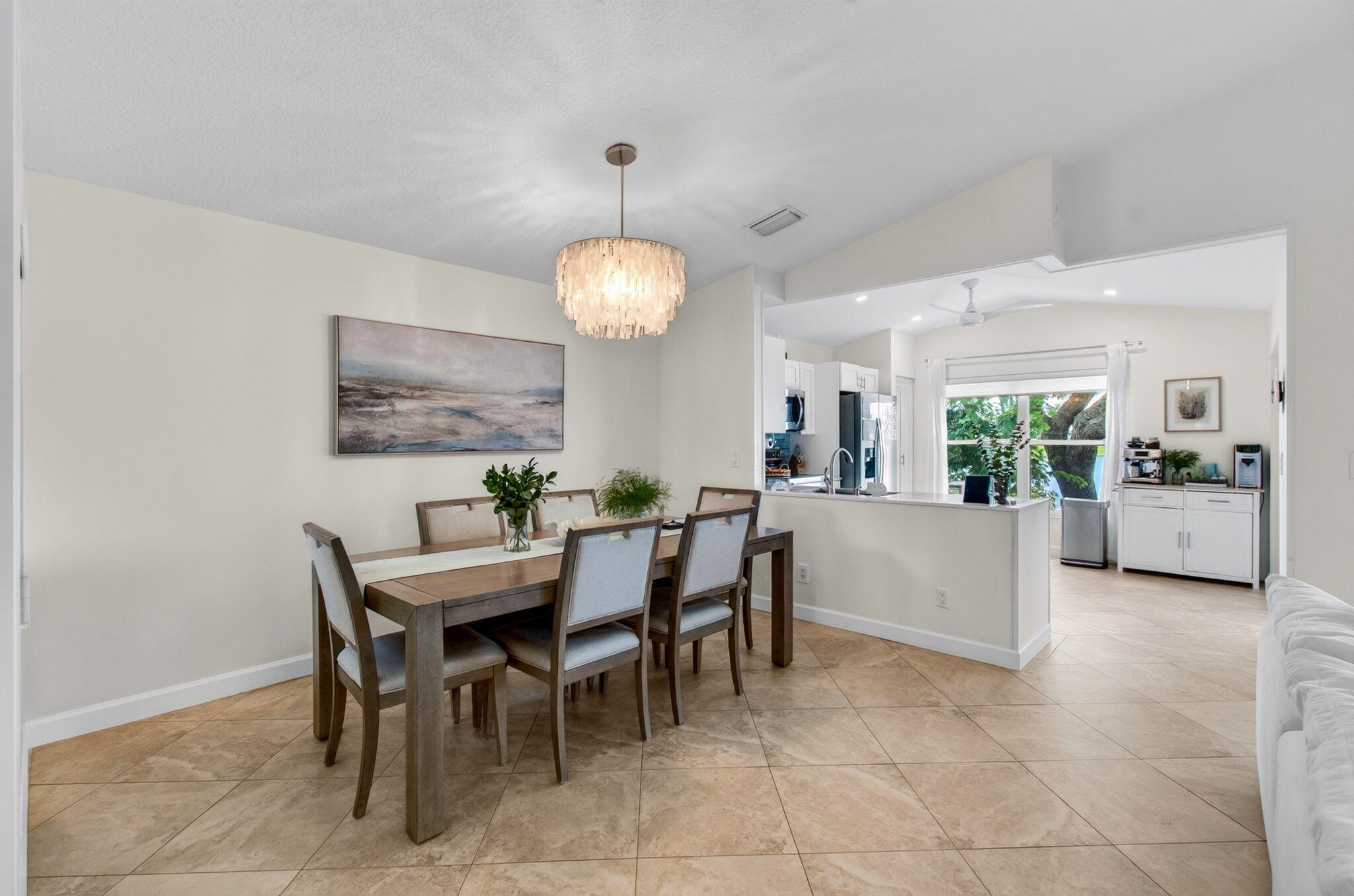 LAKE CHARLESTON - Residential