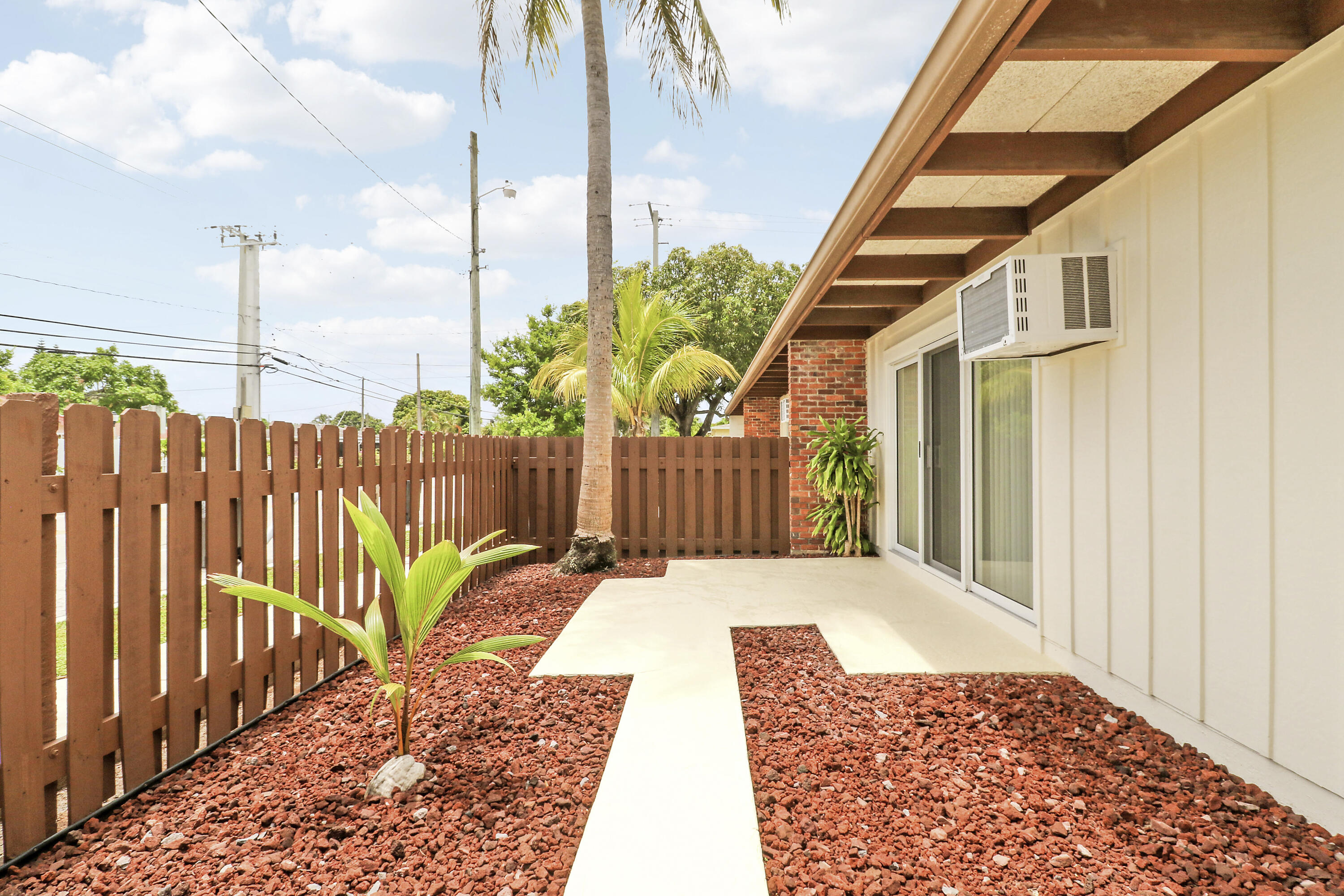 SEMINOLE HEIGHTS - Residential Lease