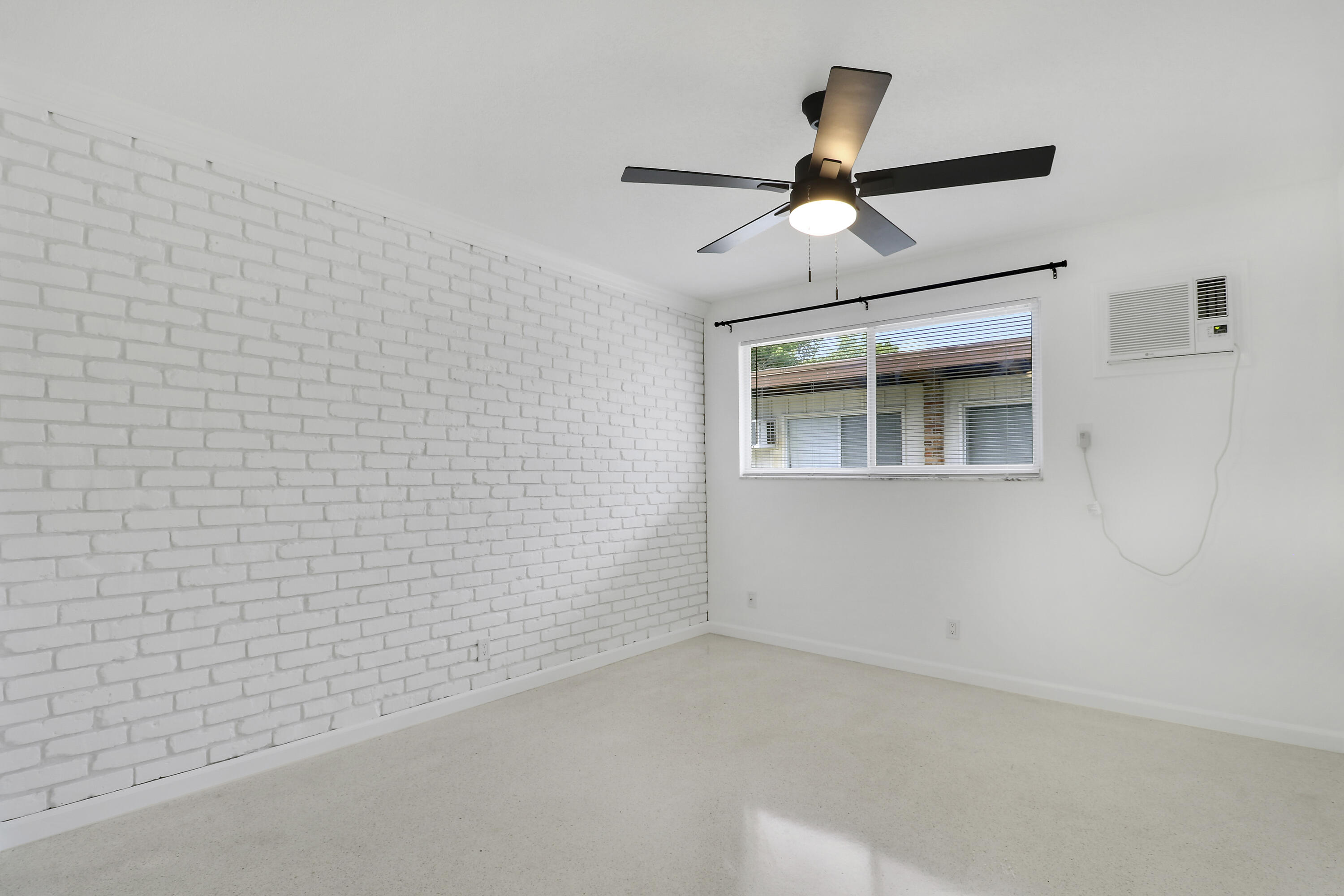 SEMINOLE HEIGHTS - Residential Lease