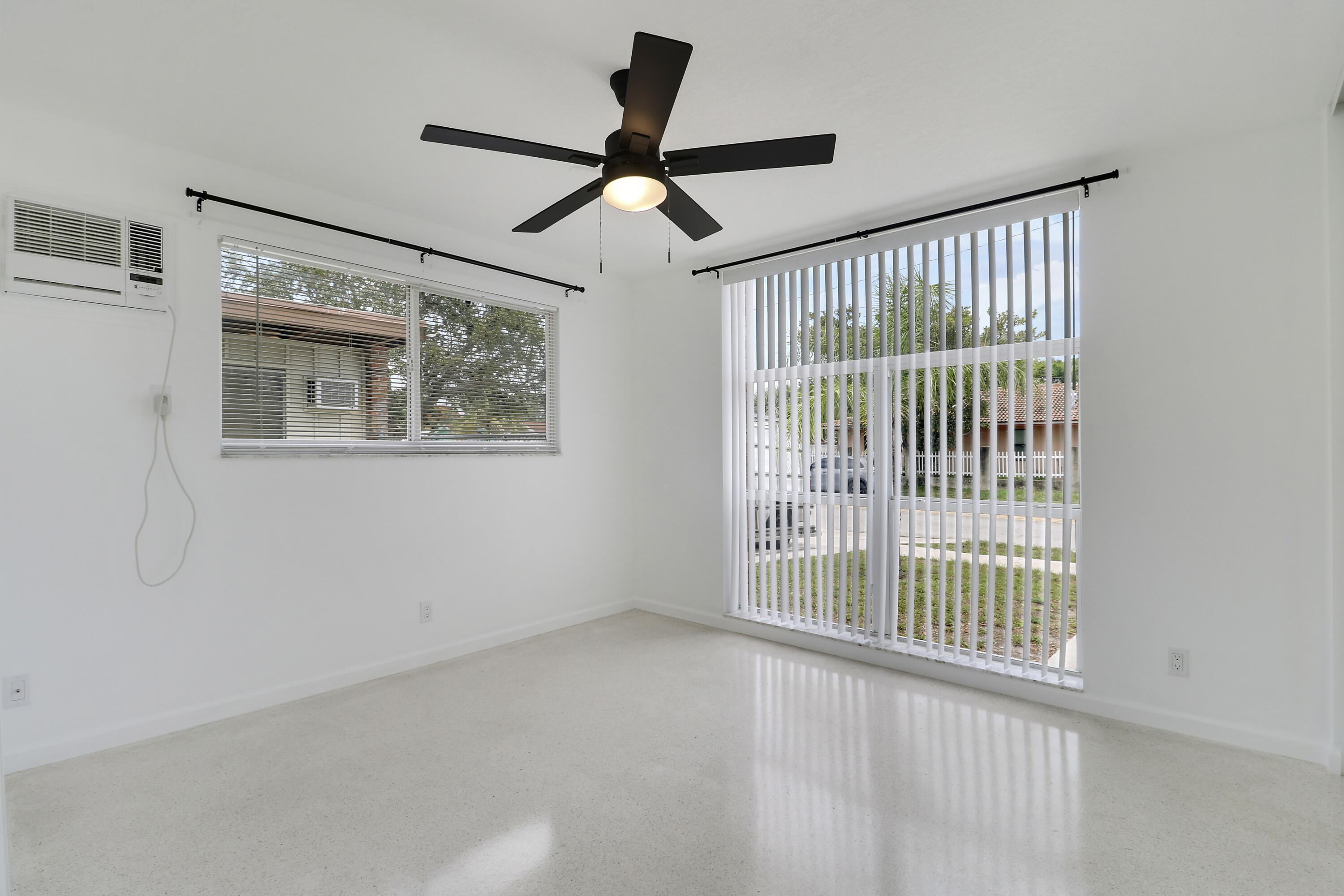 SEMINOLE HEIGHTS - Residential Lease