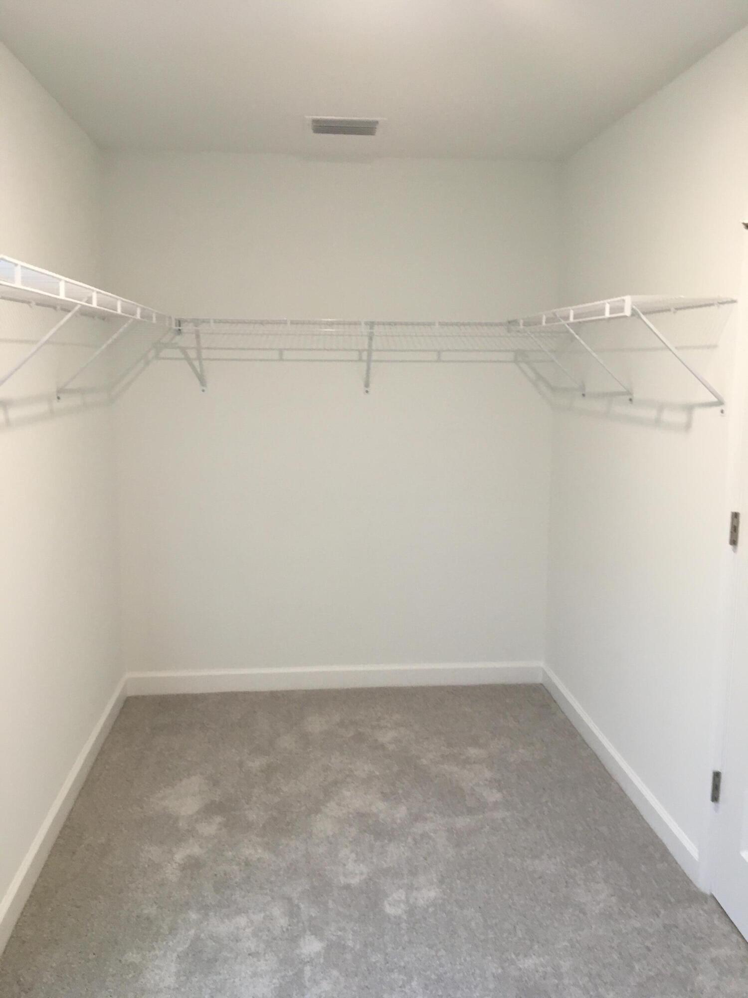 VERANO SOUTH PUD 1 - POD G - PLAT NO. 1 - Residential Lease