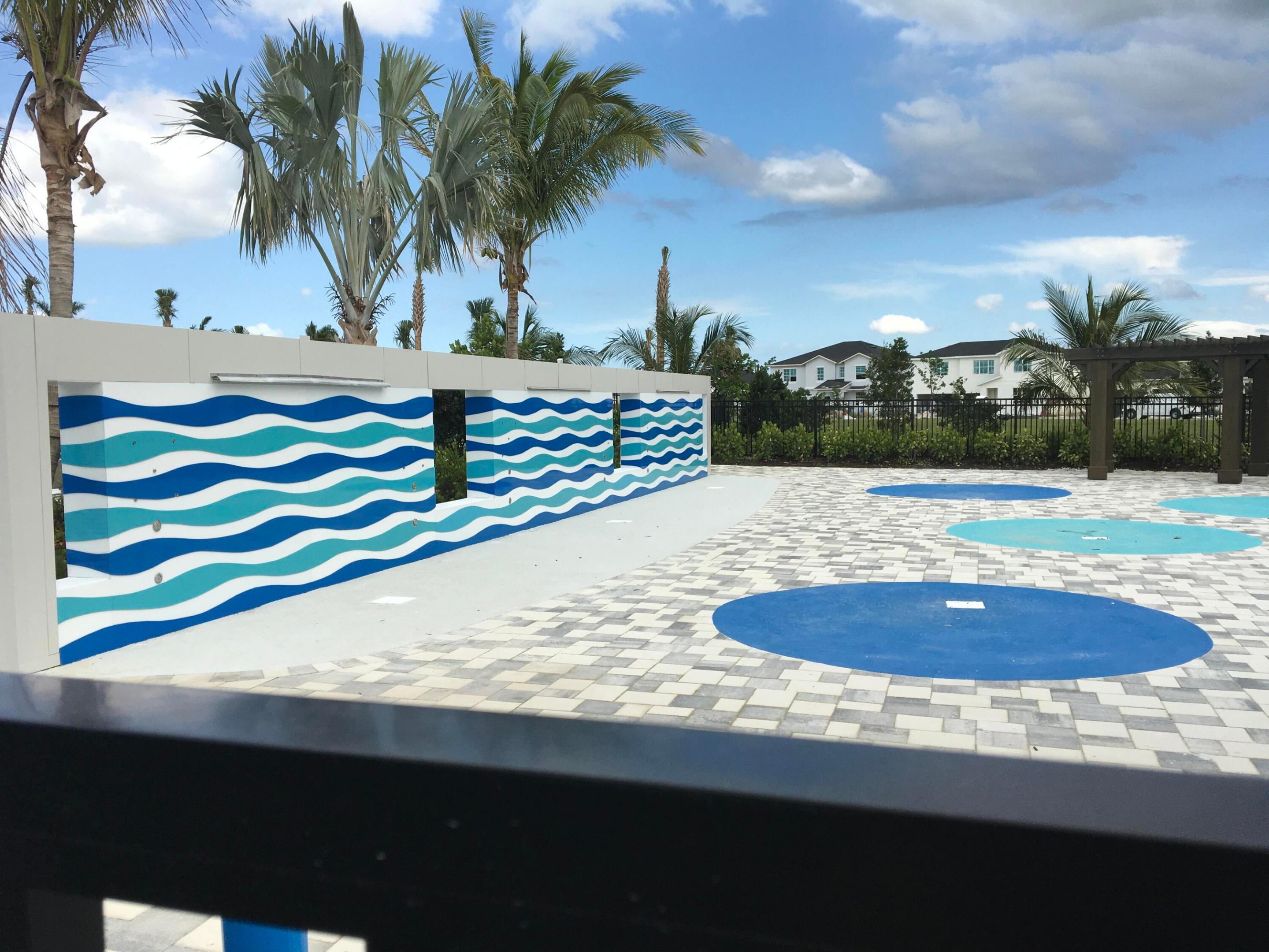 VERANO SOUTH PUD 1 - POD G - PLAT NO. 1 - Residential Lease