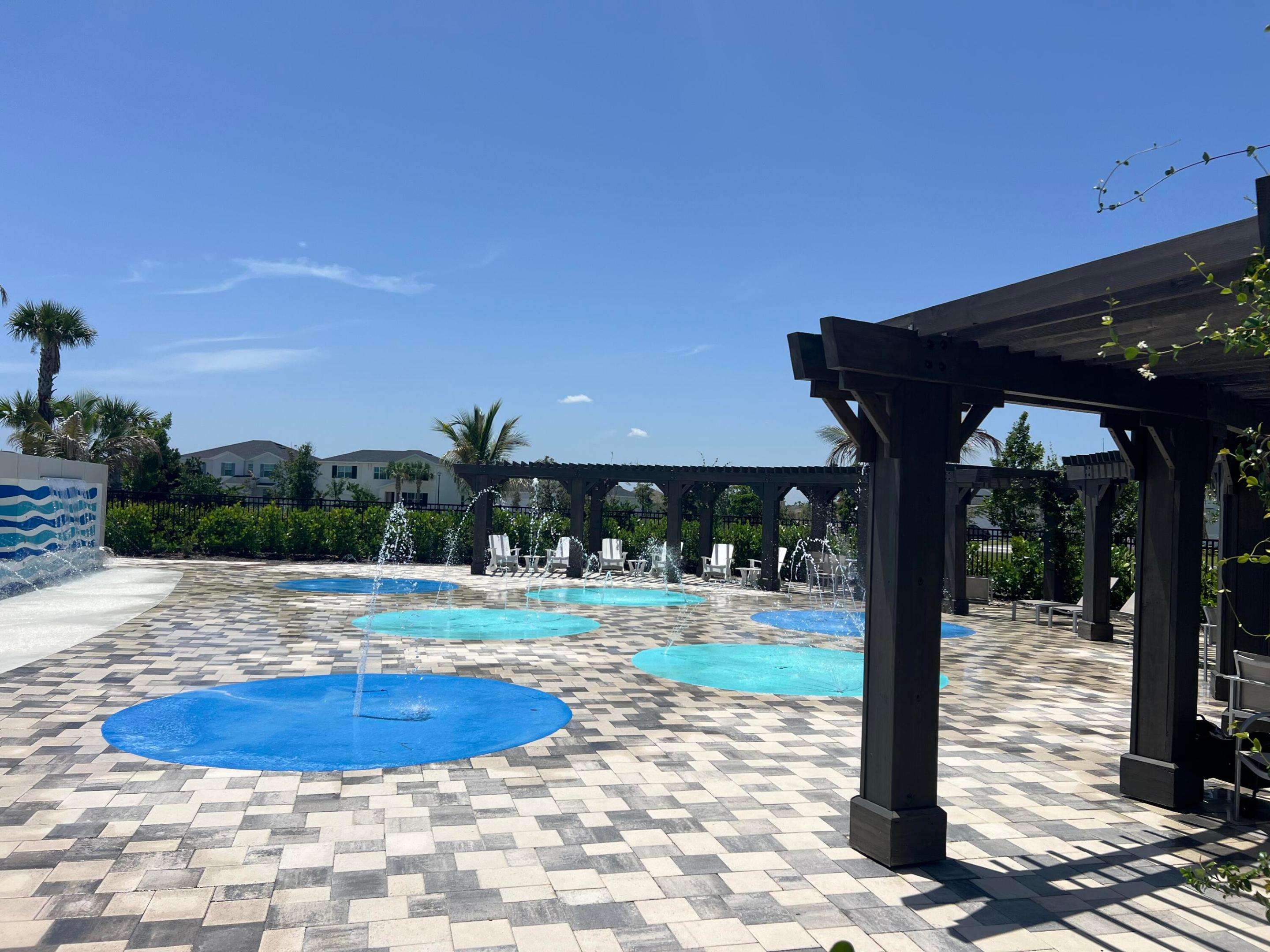 VERANO SOUTH PUD 1 - POD G - PLAT NO. 1 - Residential Lease