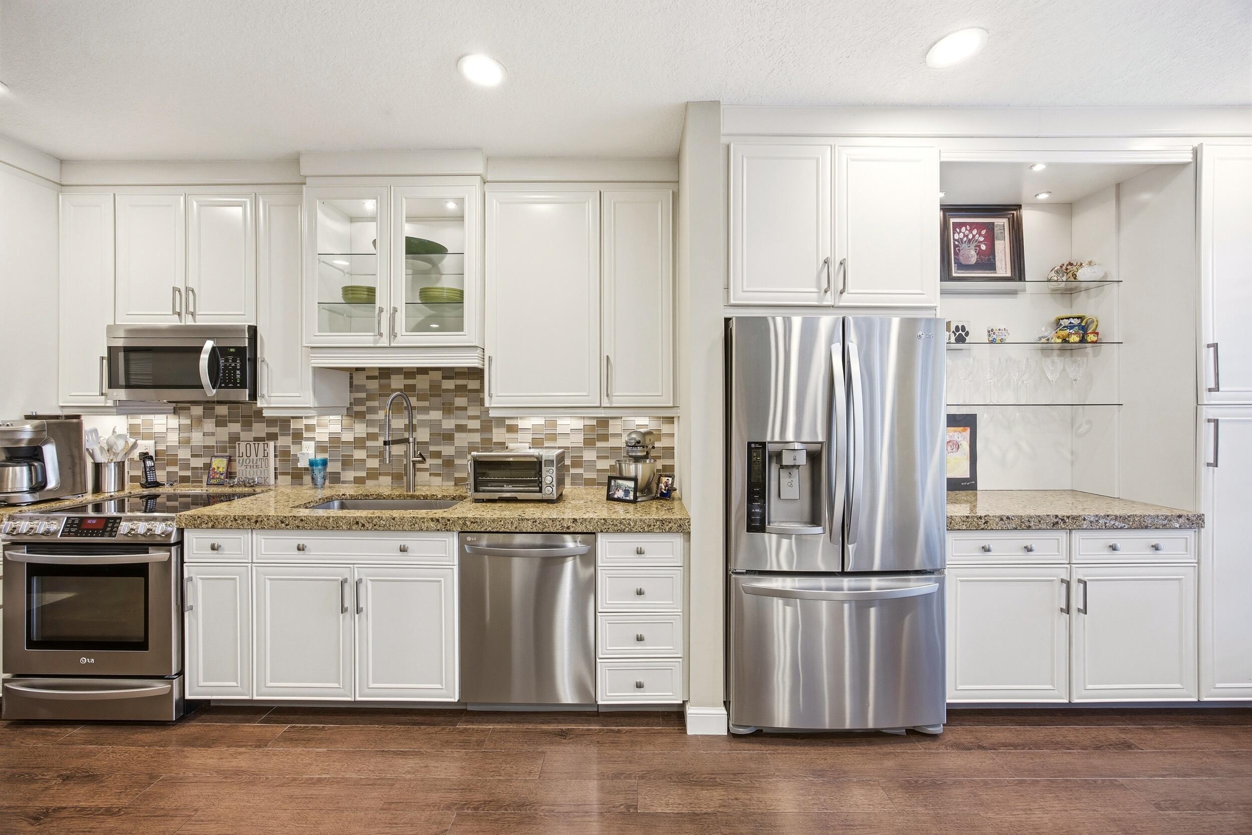 PLUM AT BOCA POINTE CONDOS ONE THRU 15 FILED IN OR - Residential