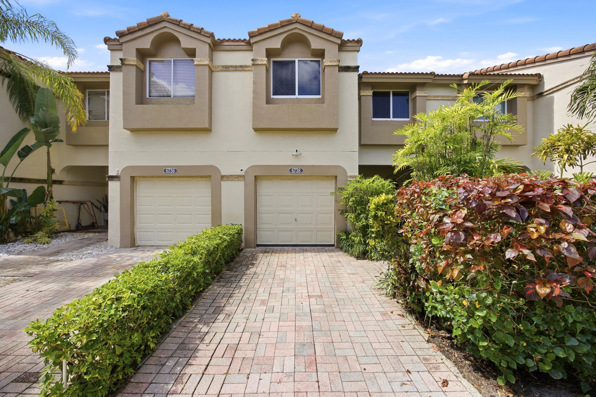 PLUM AT BOCA POINTE CONDOS ONE THRU 15 FILED IN OR - Residential