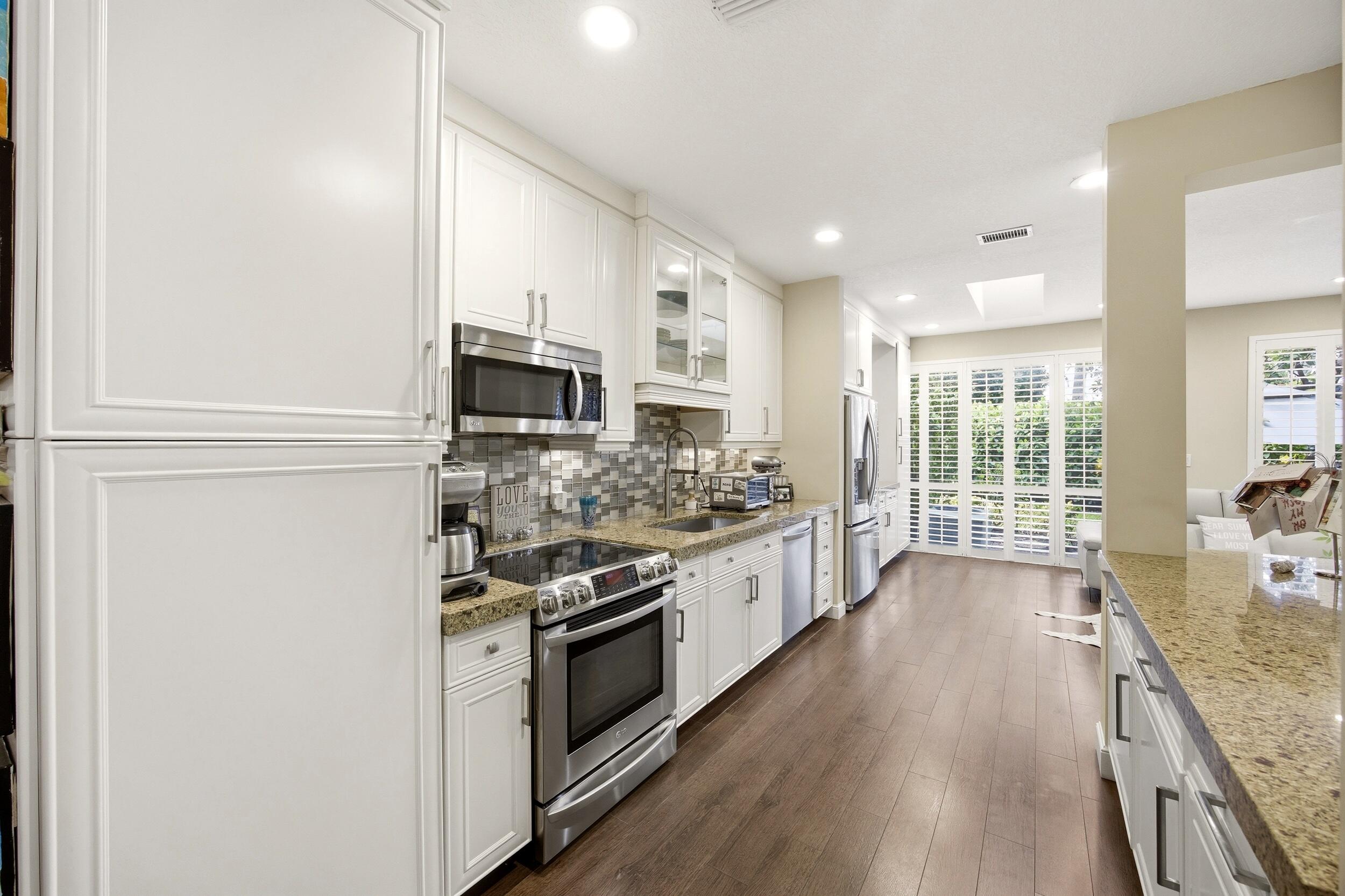 PLUM AT BOCA POINTE CONDOS ONE THRU 15 FILED IN OR - Residential