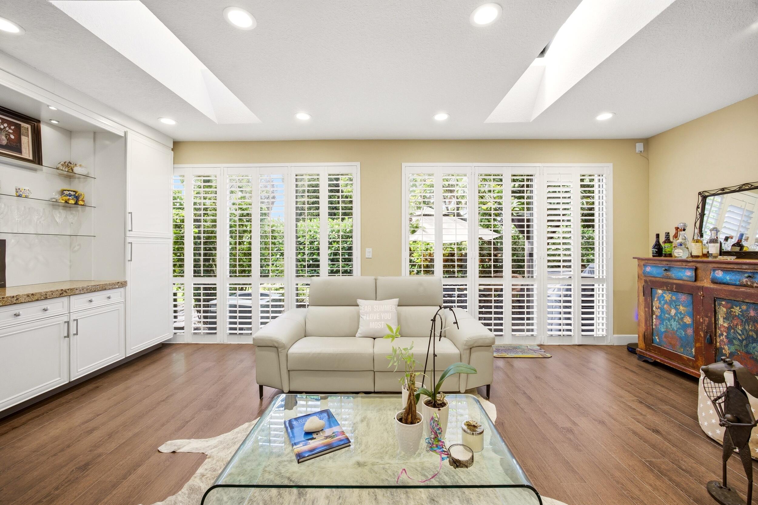 PLUM AT BOCA POINTE CONDOS ONE THRU 15 FILED IN OR - Residential