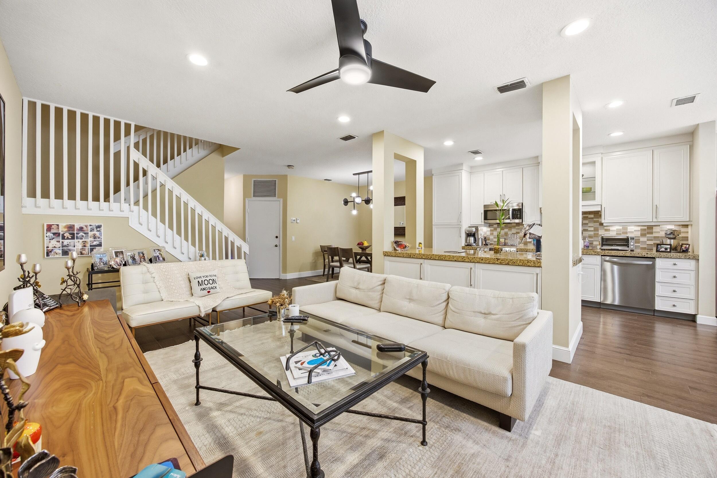 PLUM AT BOCA POINTE CONDOS ONE THRU 15 FILED IN OR - Residential