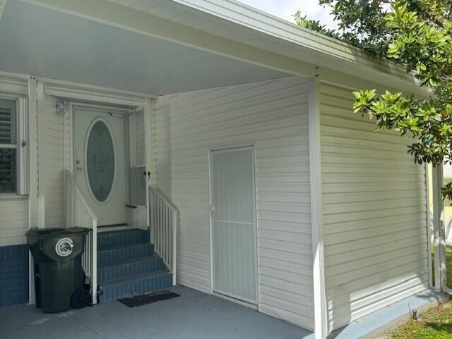 DEERFIELD LAKE - Residential