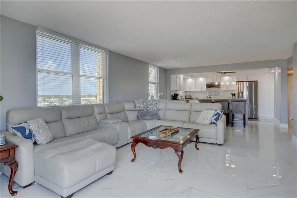 Hyde Park Towers - Residential