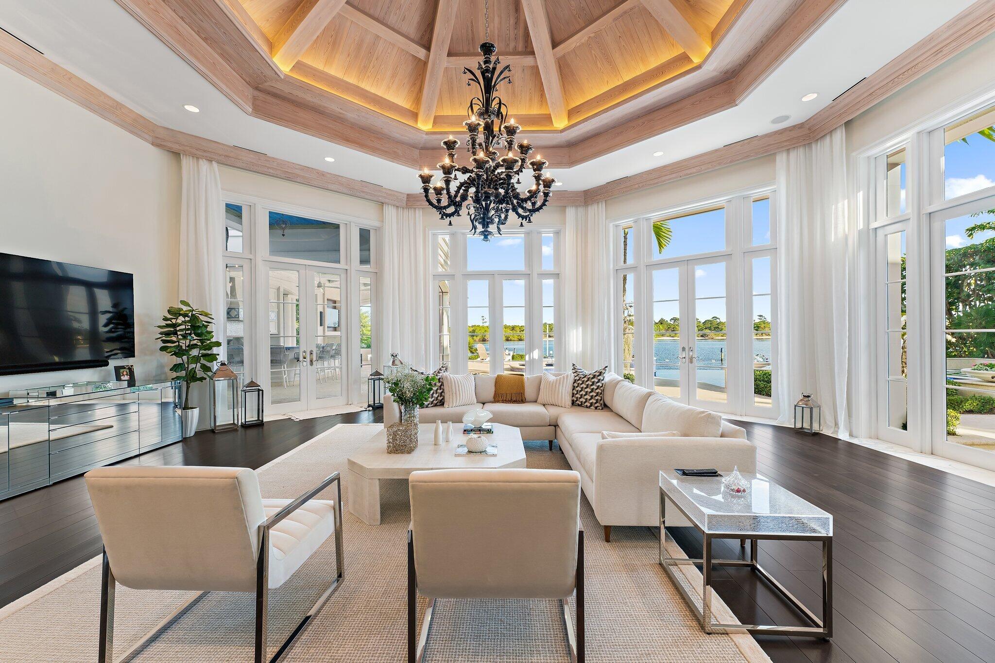 ADMIRALS COVE 2 PAR A - Residential