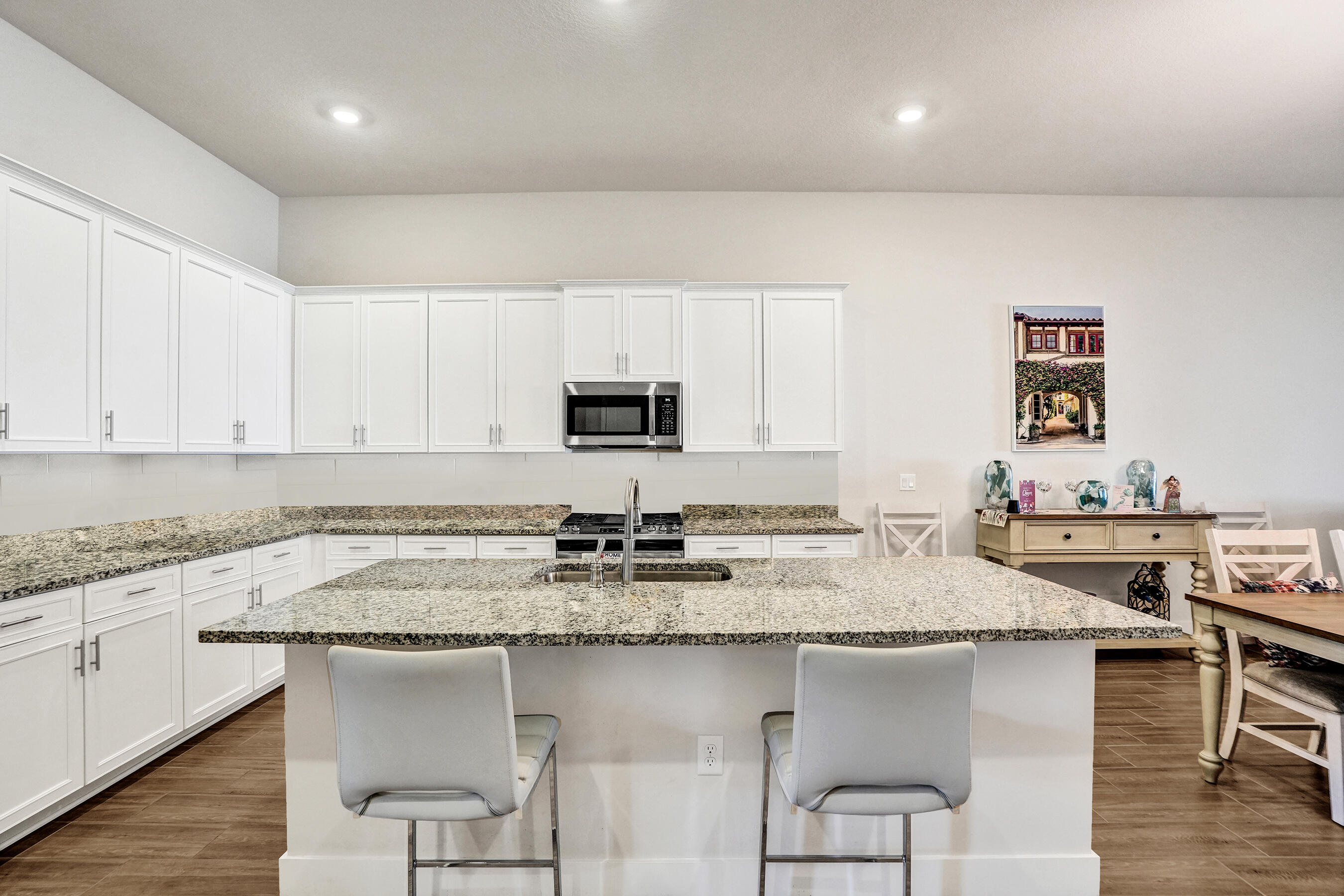 MCJUNKIN FARMS PLAT - Residential Lease