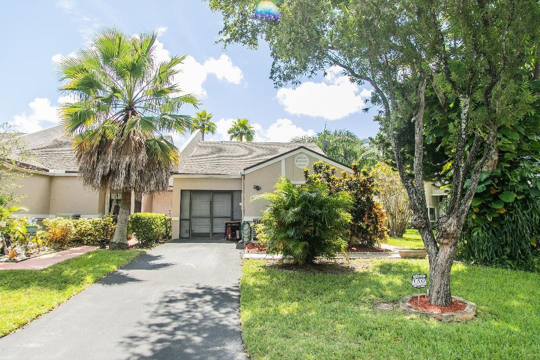 Awesome opportunity for you to own this beautiful corner unit townhome in a cul-de-sac, 3 Bedrooms, 2-bathroom, 1 Car garage & one car garage converted to bonus area. Can be easily convert it back to a garage. Tile floors throughout the home, great open floor plan with view of the patio. Great kitchen with lots of cabinets and stainless-steel appliances. Home has beautiful water view with private screen patio for entertaining your friends and family. Excellent location. Community has a club house, tennis courts, playground, community pool, and assocation maintain common areas, lawn service, exterior and roofs (roof is 4 years old) are included in the HOA monthly maintenance fee of $257.