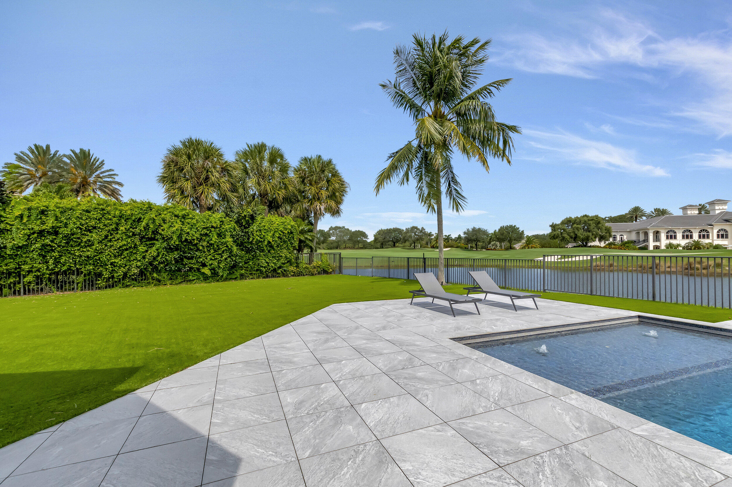 Mizner Country Club - Residential