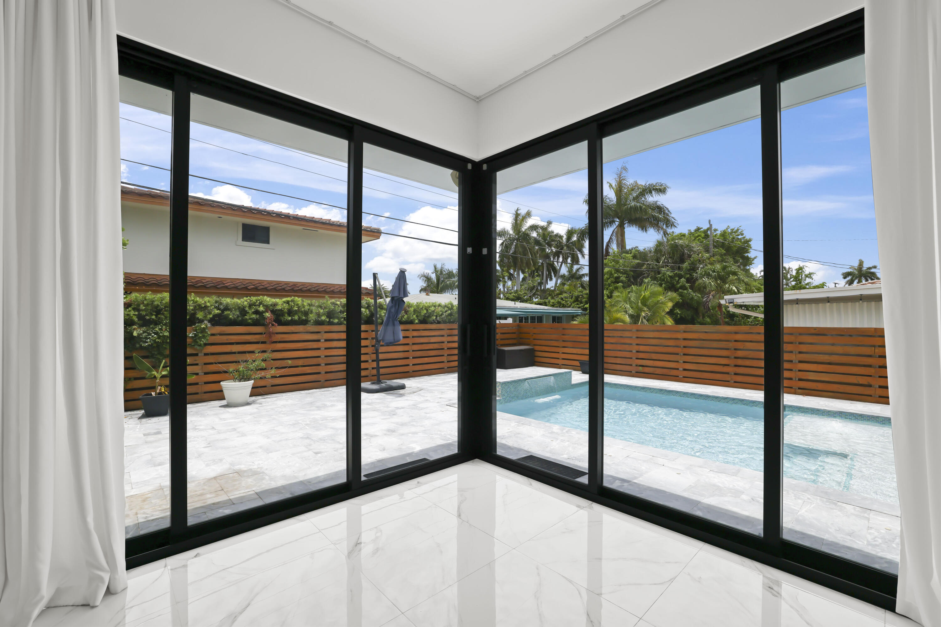 CYPRESS POINT - Residential