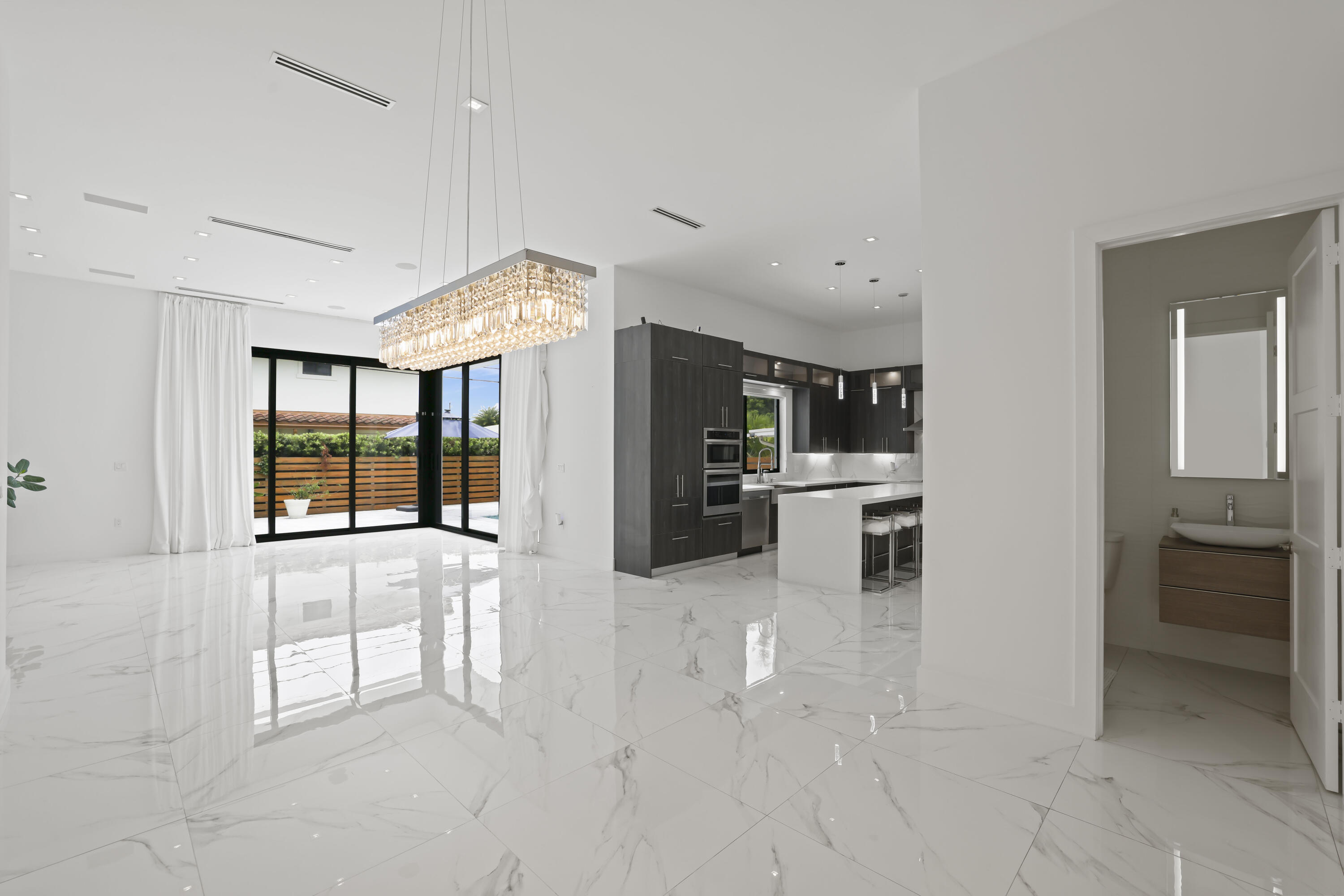 CYPRESS POINT - Residential